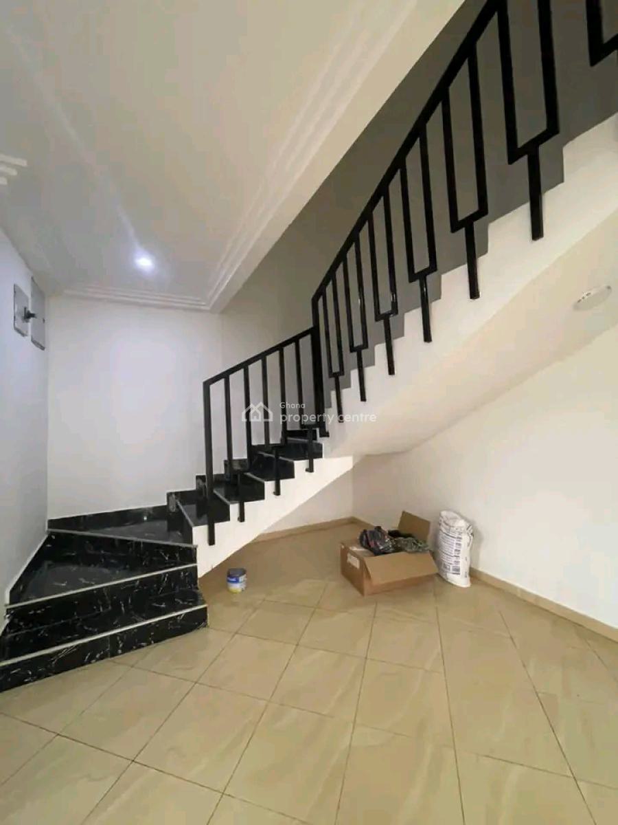 3-bedroom Semi Detached House, Pantang, Adenta Municipal, Accra, House for Rent