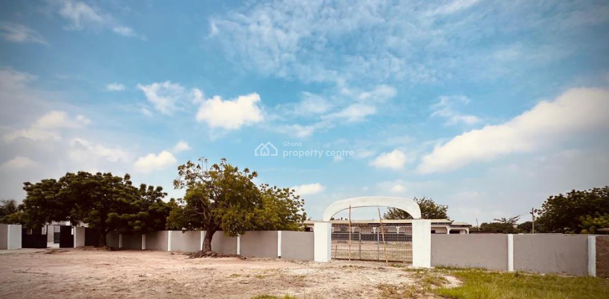 School with a 5 Bedroom House, Happy Home, Dodowa, Shai Osudoku, Accra, School for Sale