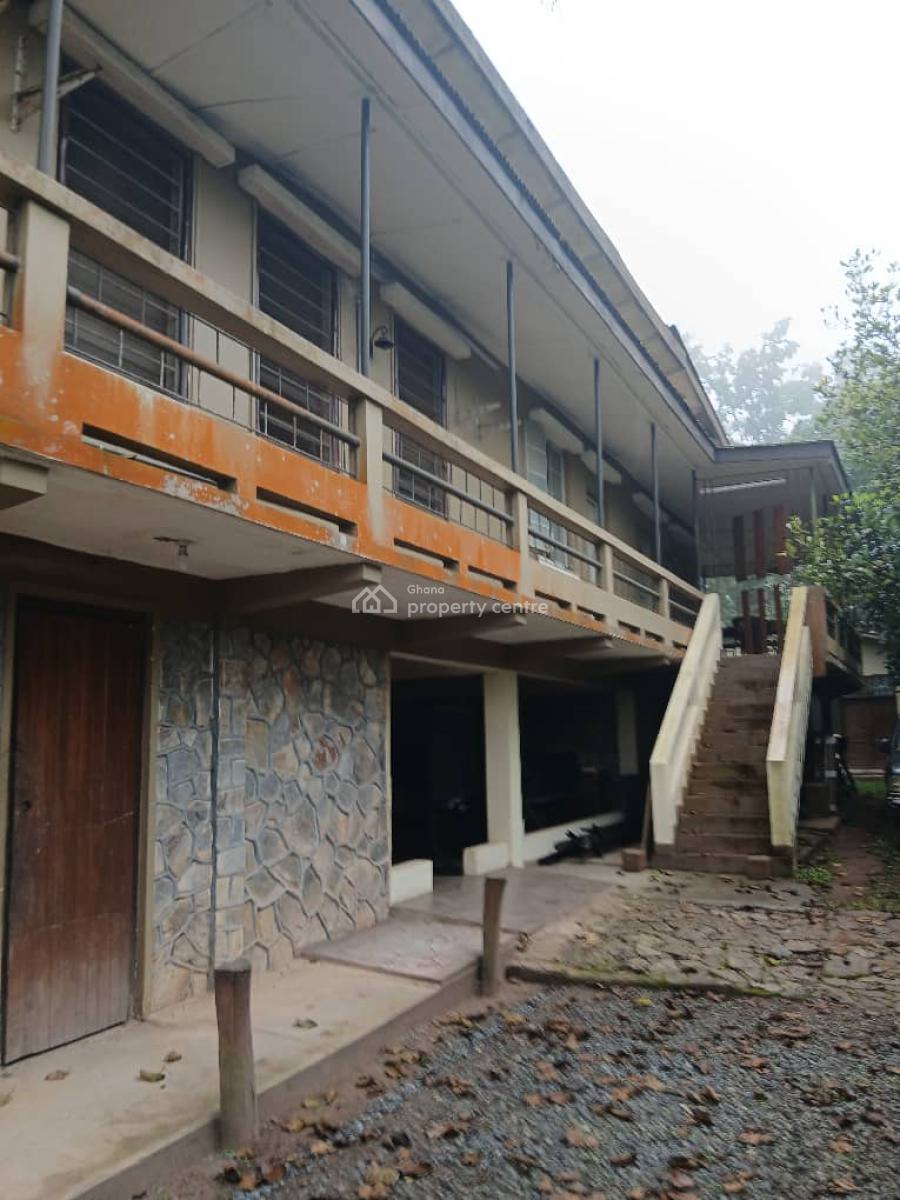 Executive 4 Bedroom, Abura/asebu/kwamankese, Central Region, House for Sale