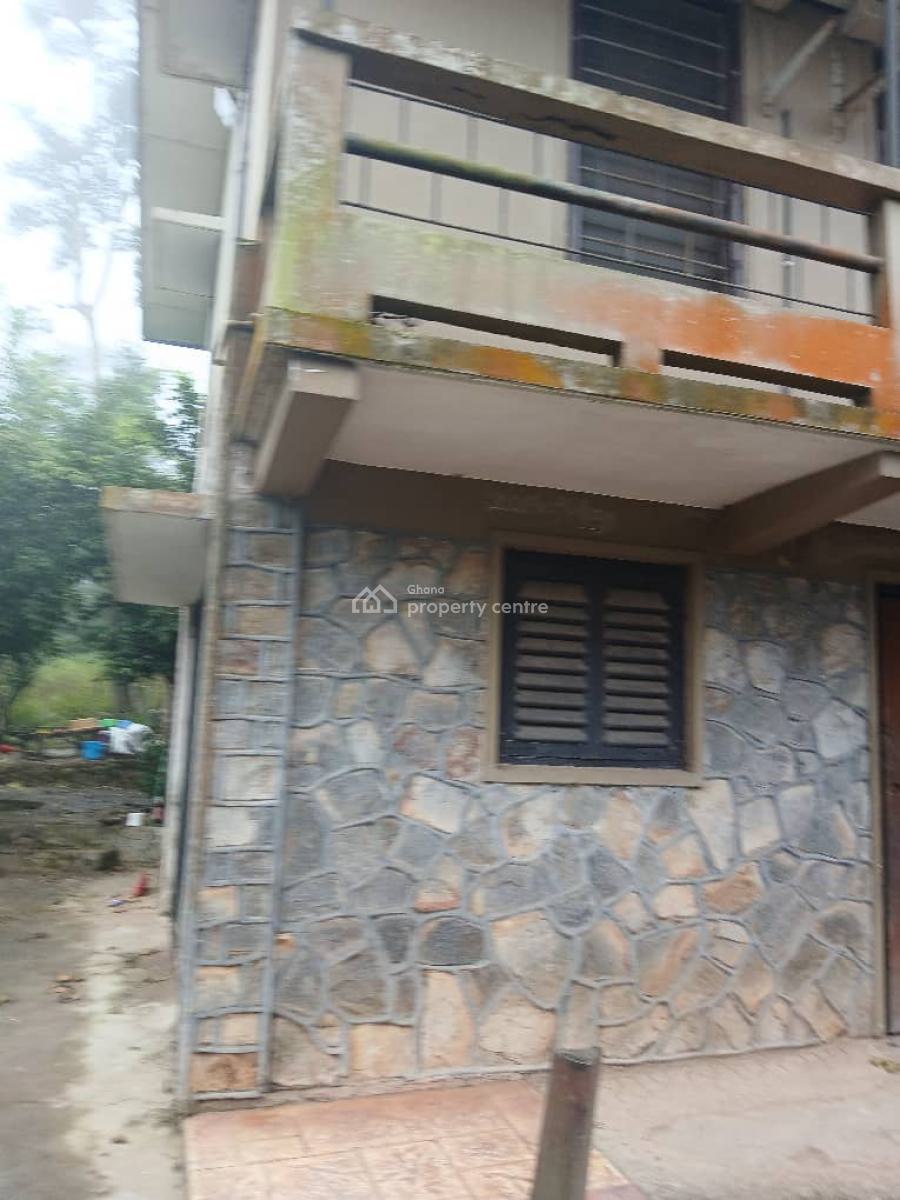 Executive 4 Bedroom, Abura/asebu/kwamankese, Central Region, House for Sale