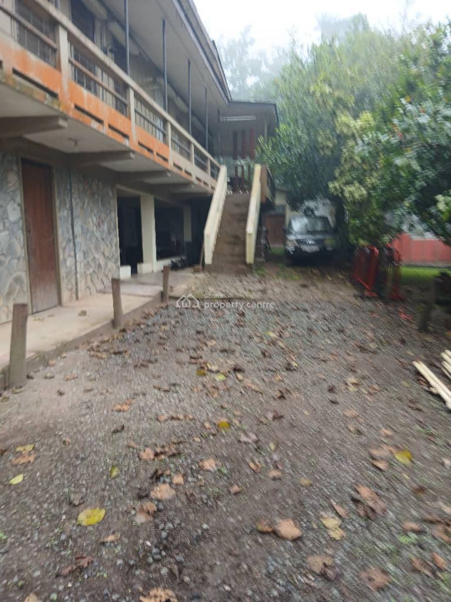 Executive 4 Bedroom, Abura/asebu/kwamankese, Central Region, House for Sale