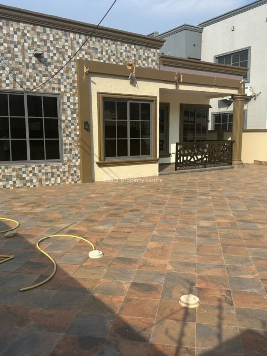 Executive 3 Bedroom, Ashaley Botwe, Adenta Municipal, Accra, House for Sale