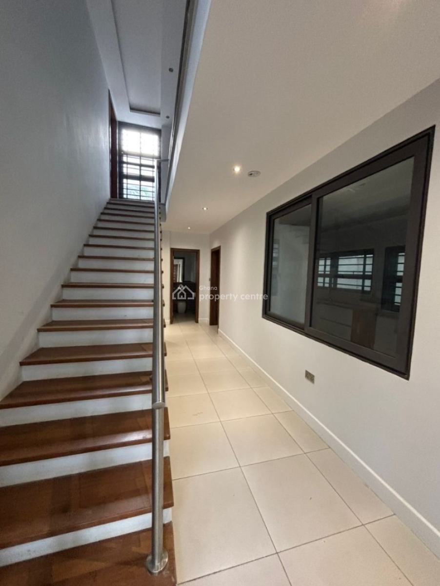 Executive 4-bedroom, East Airport, Airport Residential Area, Accra, House for Sale