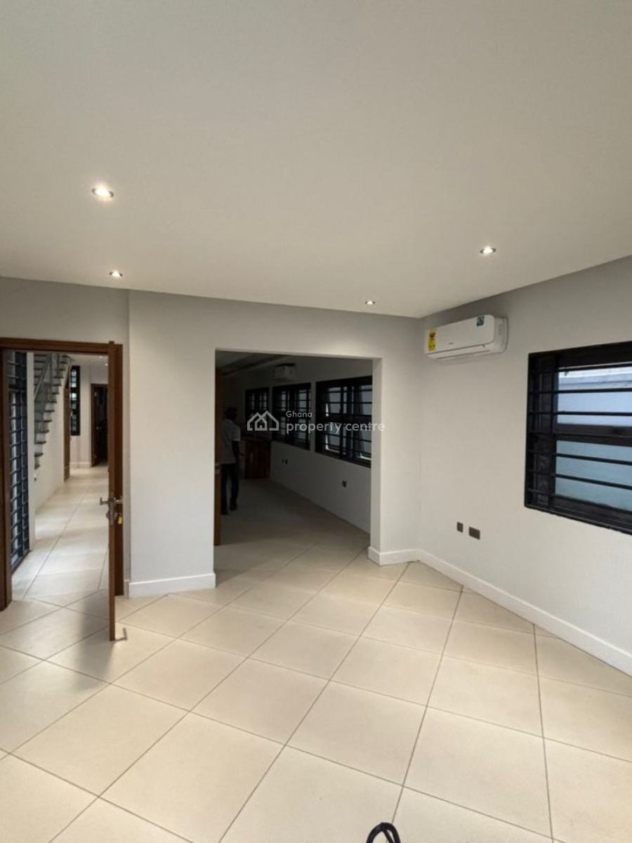 Executive 4-bedroom, East Airport, Airport Residential Area, Accra, House for Sale