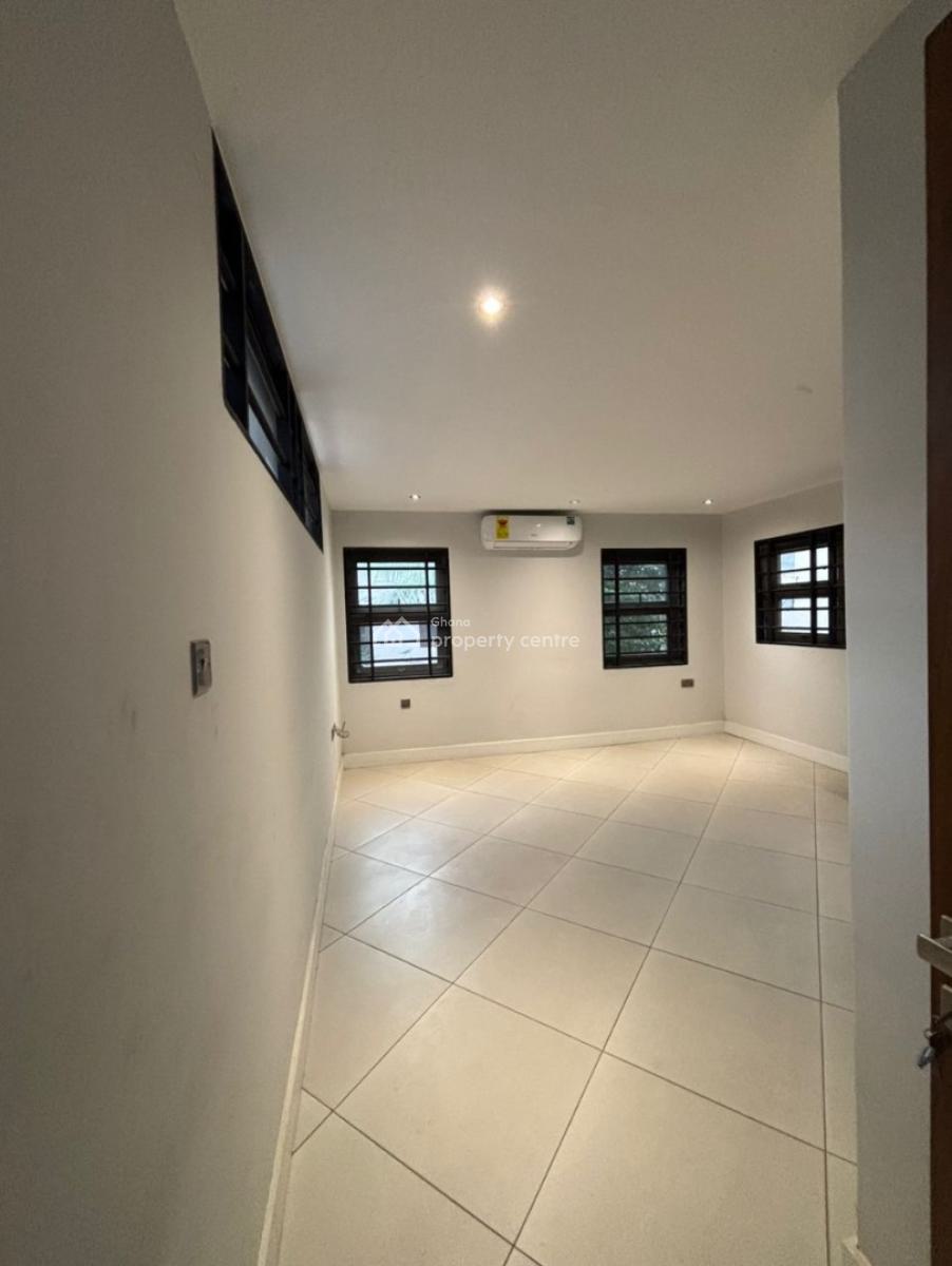Executive 4-bedroom, East Airport, Airport Residential Area, Accra, House for Sale