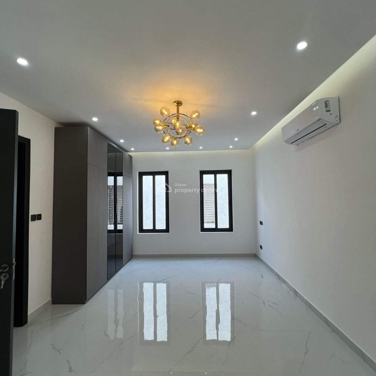 Executive 4 Bedroom, Ashaley Botwe, Adenta Municipal, Accra, House for Sale