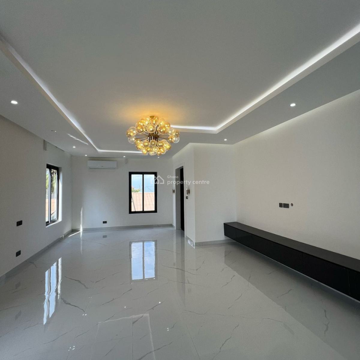 Executive 4 Bedroom, Ashaley Botwe, Adenta Municipal, Accra, House for Sale