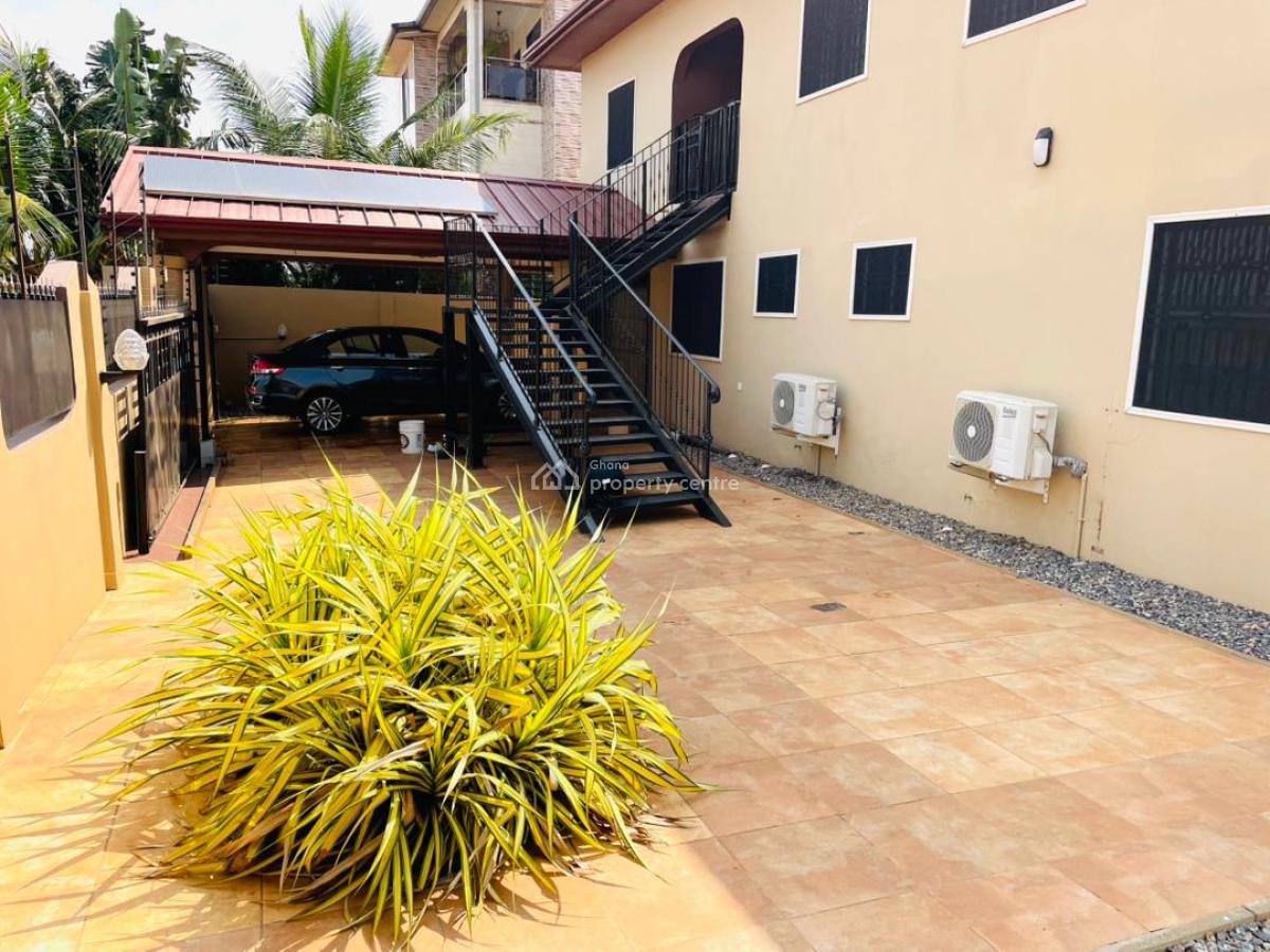 Luxury 6 Bedrooms, Lakeside Estate, Adenta Municipal, Accra, House for Sale