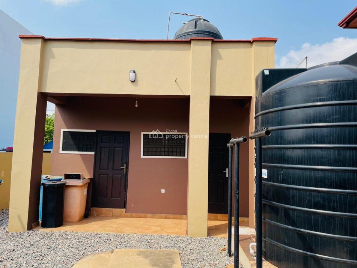 Luxury 6 Bedrooms, Lakeside Estate, Adenta Municipal, Accra, House for Sale