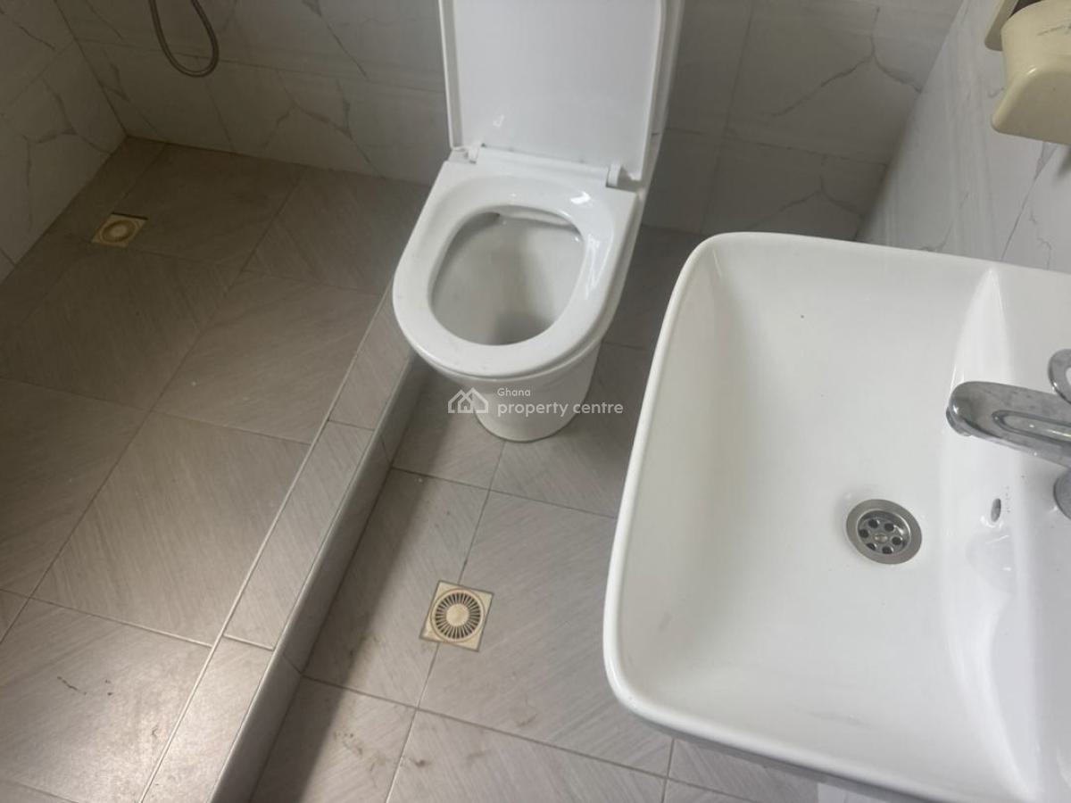 2 Bedrooms, Tantra Hills, Achimota, Accra, Apartment for Rent