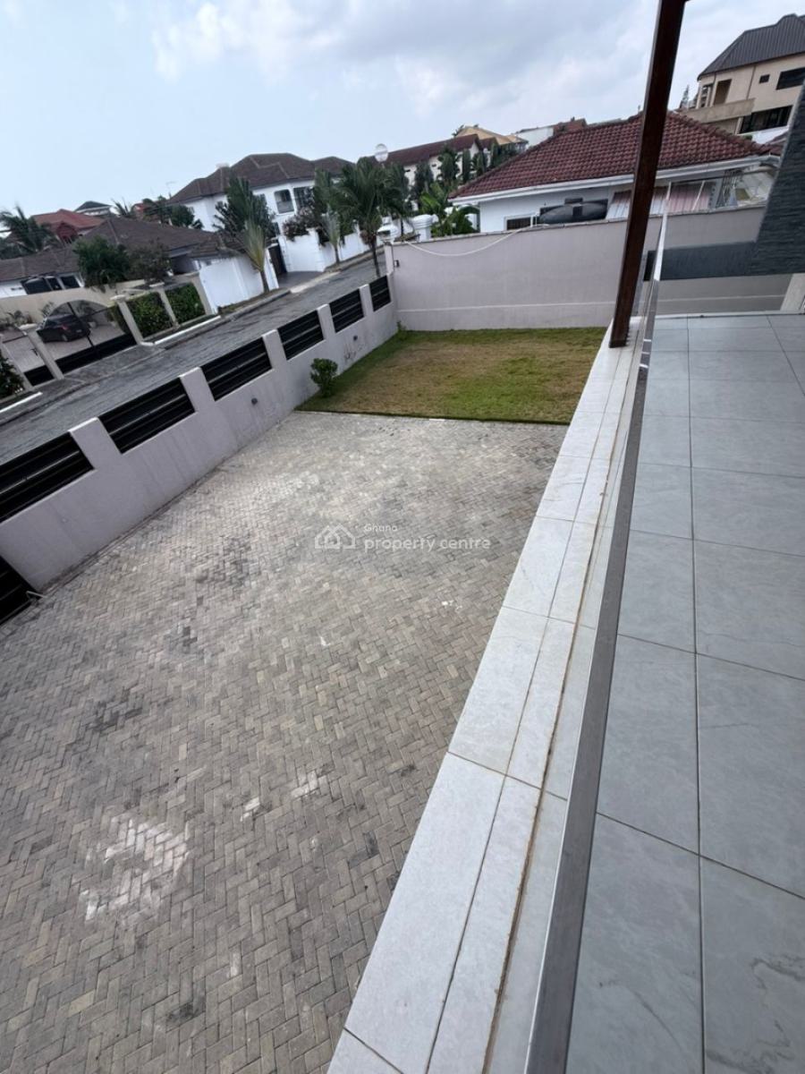 Executive 4 Bedroom, East Airport, Airport Residential Area, Accra, House for Rent