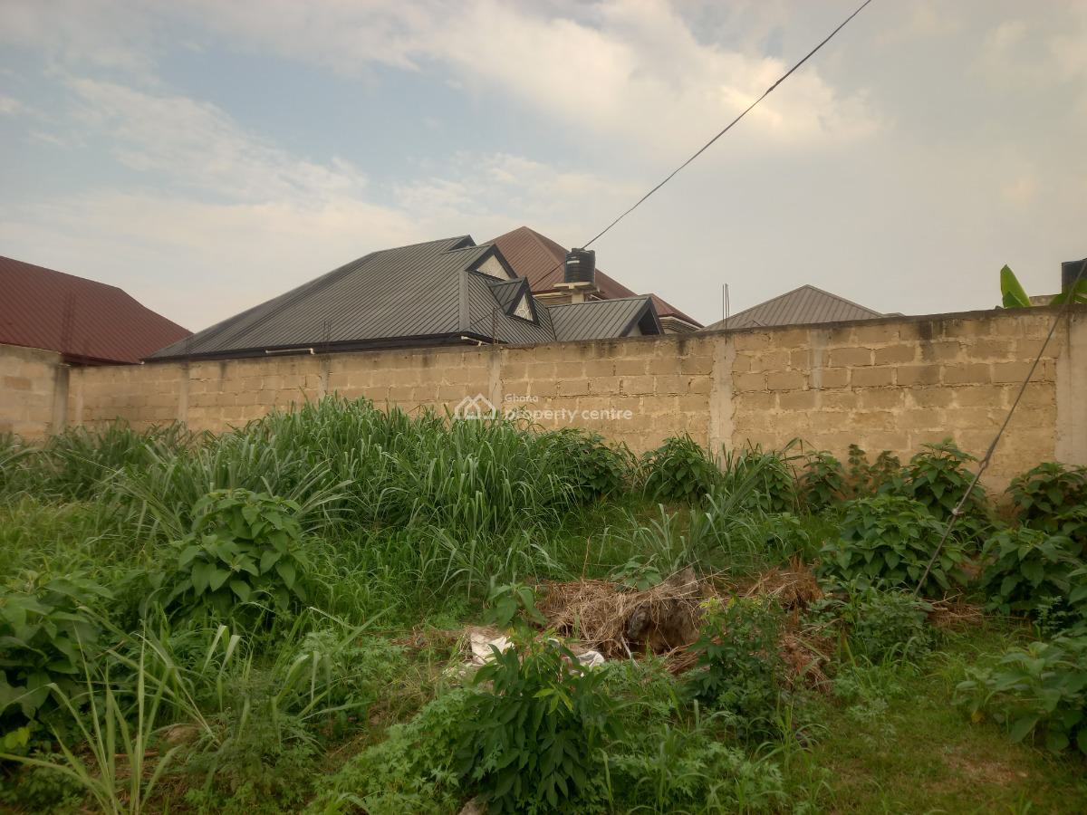 8 Bedrooms ( Apartment/ Flat House), Kenyasi Truba, Near Buokrom Estate., Kumasi Metropolitan, Ashanti, House for Sale