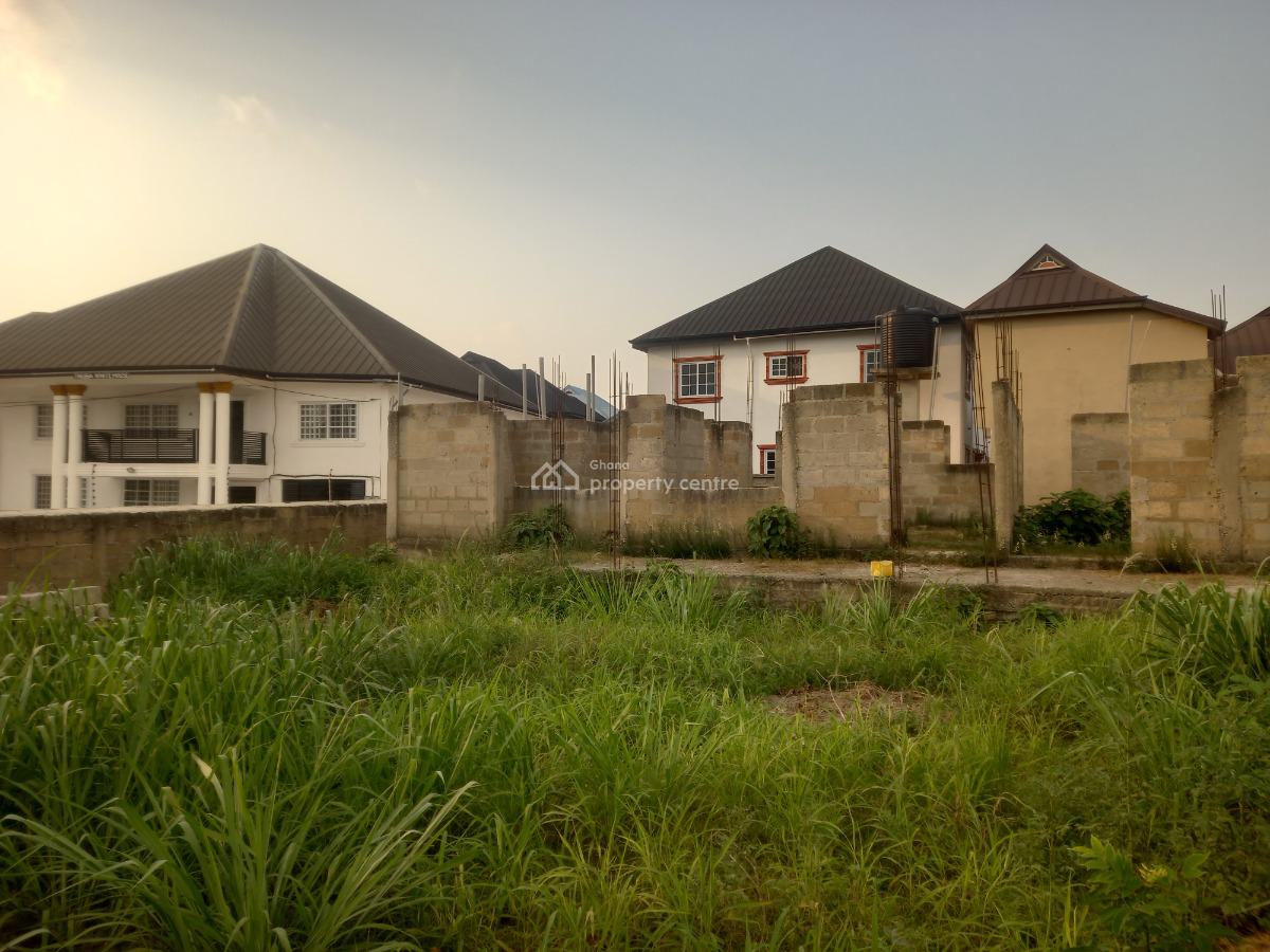 8 Bedrooms ( Apartment/ Flat House), Kenyasi Truba, Near Buokrom Estate., Kumasi Metropolitan, Ashanti, House for Sale