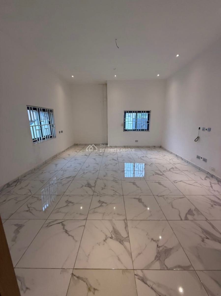 3 Bedrooms Detached Bungalow, Ghana Flag, Oyarifa, La Nkwantanang Madina Municipal, Accra, Detached Bungalow for Sale