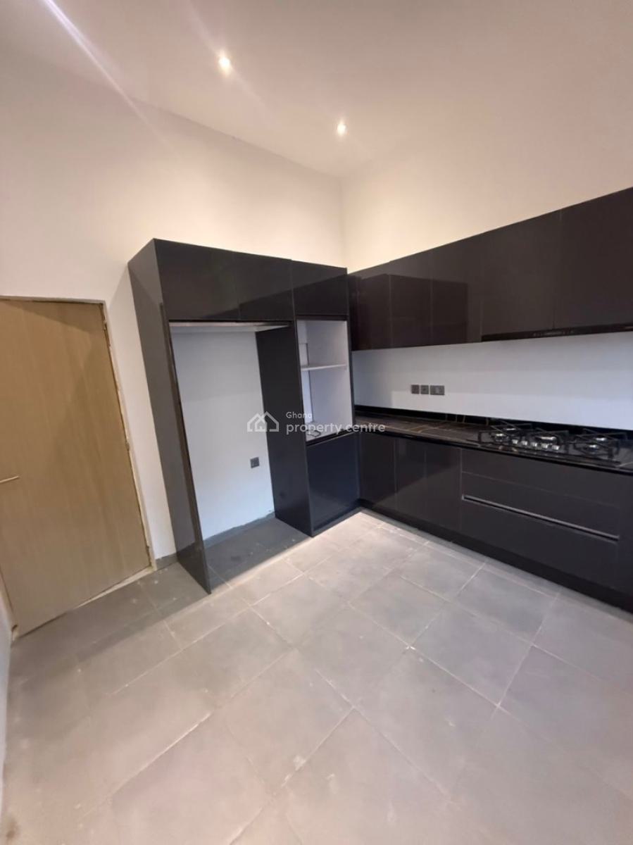 3 Bedrooms Detached Bungalow, Ghana Flag, Oyarifa, La Nkwantanang Madina Municipal, Accra, Detached Bungalow for Sale