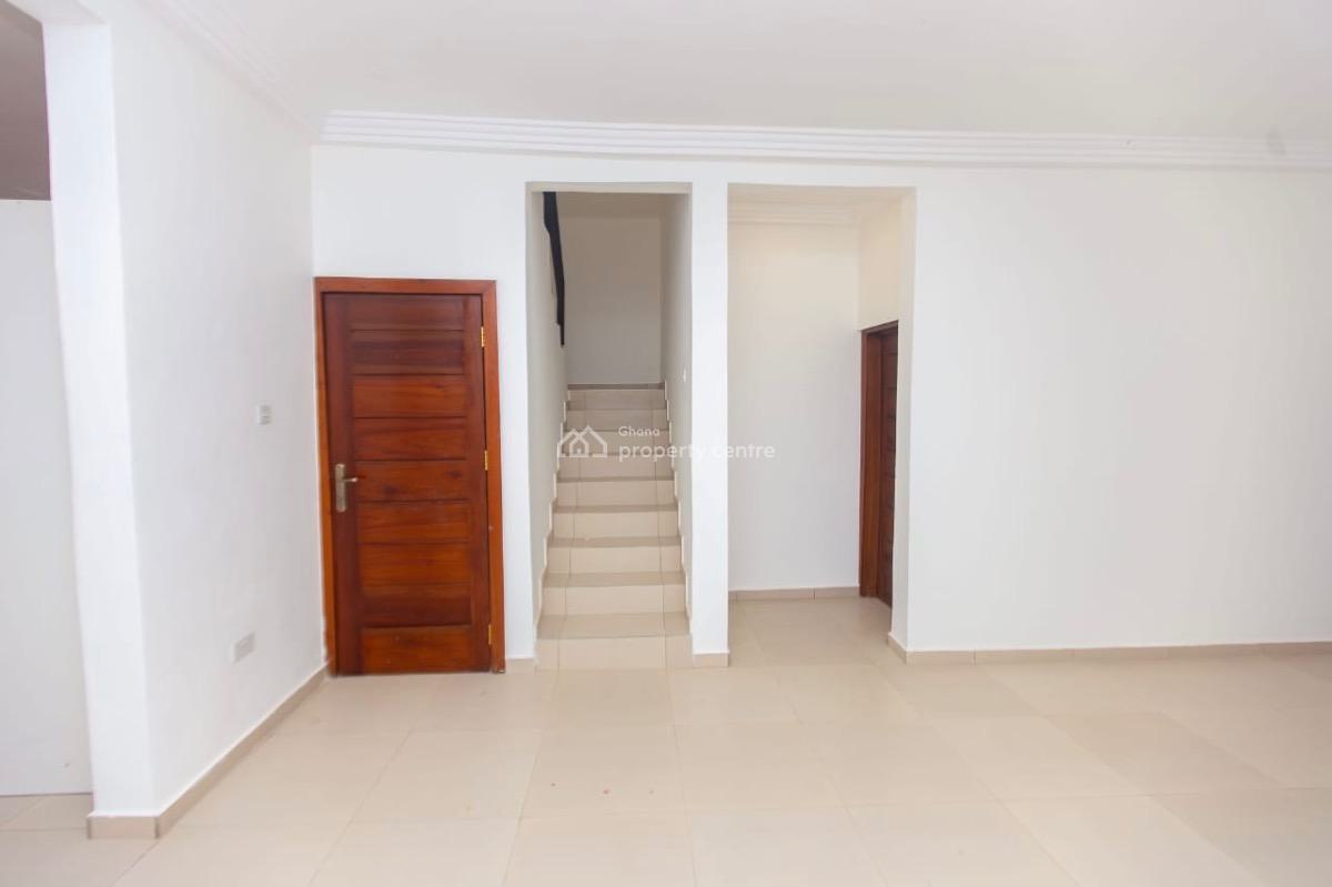 3 Bedrooms Detached Duplex, Oyarifa, La Nkwantanang Madina Municipal, Accra, Detached Duplex for Sale