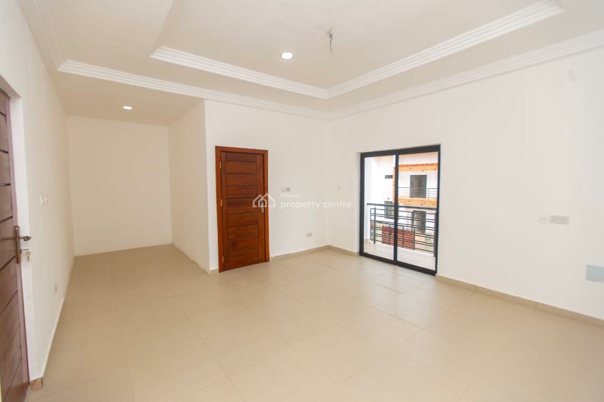 3 Bedrooms Detached Duplex, Oyarifa, La Nkwantanang Madina Municipal, Accra, Detached Duplex for Sale