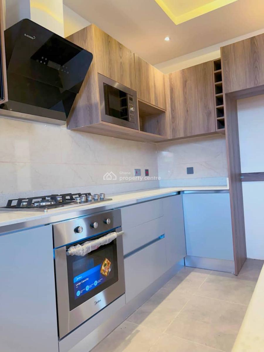 3 Bedrooms at Oyarifa, Mall Area, Oyarifa, La Nkwantanang Madina Municipal, Accra, Detached Duplex for Sale