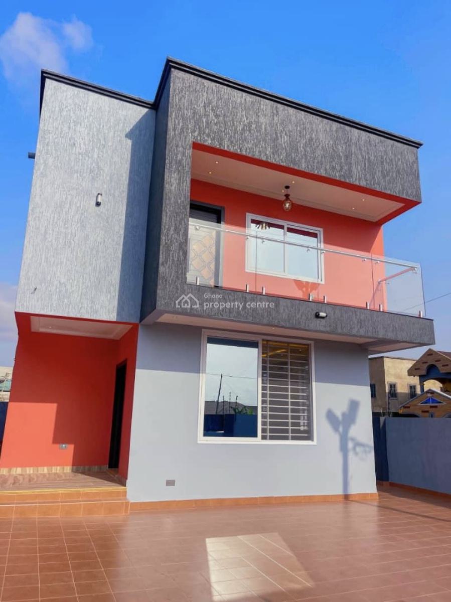 3 Bedrooms at Oyarifa, Mall Area, Oyarifa, La Nkwantanang Madina Municipal, Accra, Detached Duplex for Sale