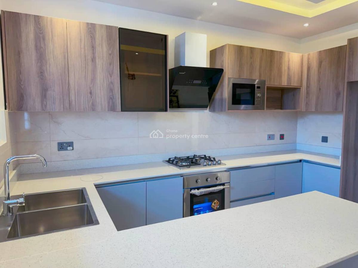 3 Bedrooms at Oyarifa, Mall Area, Oyarifa, La Nkwantanang Madina Municipal, Accra, Detached Duplex for Sale