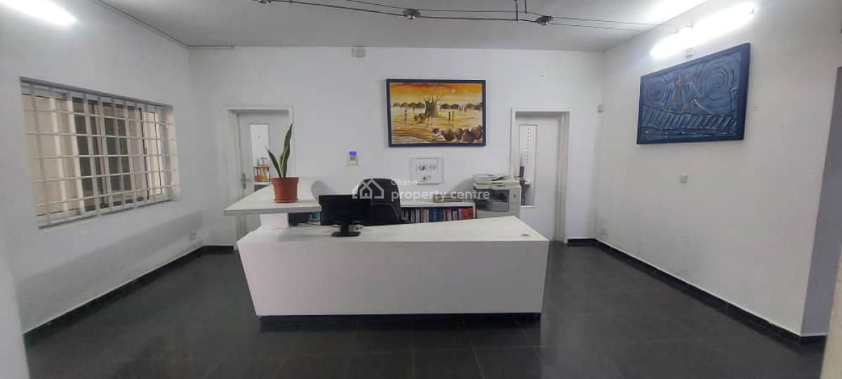 Partially Furnished Office Space in a Prime Location, Osu, Accra, Office Space for Rent