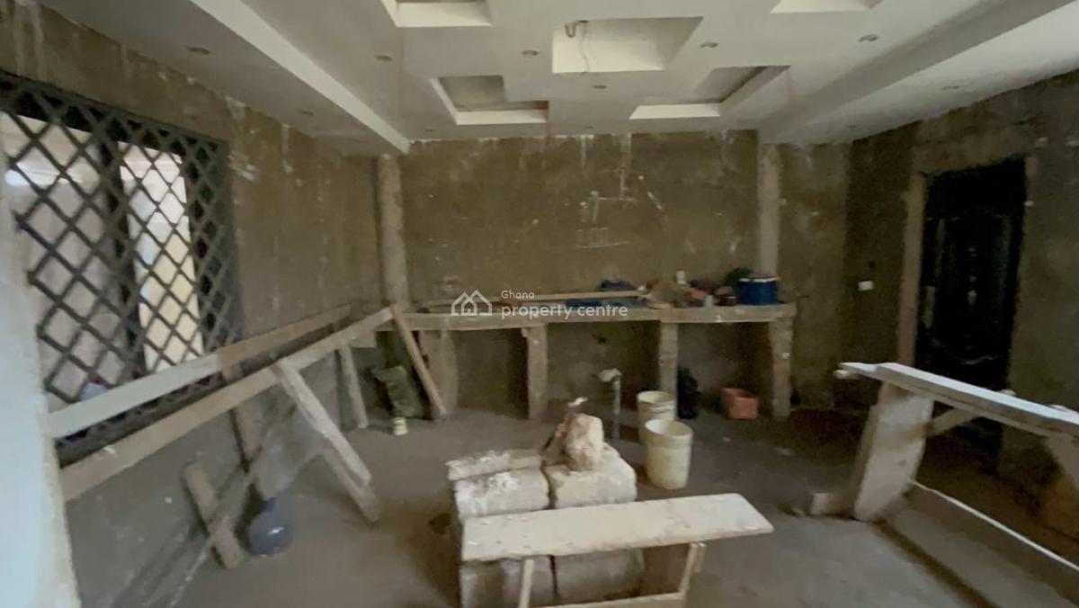 6 Bedrooms, Graval Pit, Oyarifa, La Nkwantanang Madina Municipal, Accra, Detached Duplex for Sale