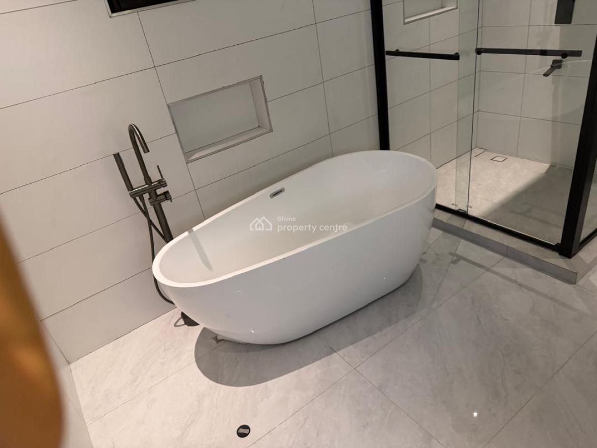 Executive 5 Bedroom Two Storey Building, Rooftop, Tse Addo, Accra, Terraced Duplex for Sale