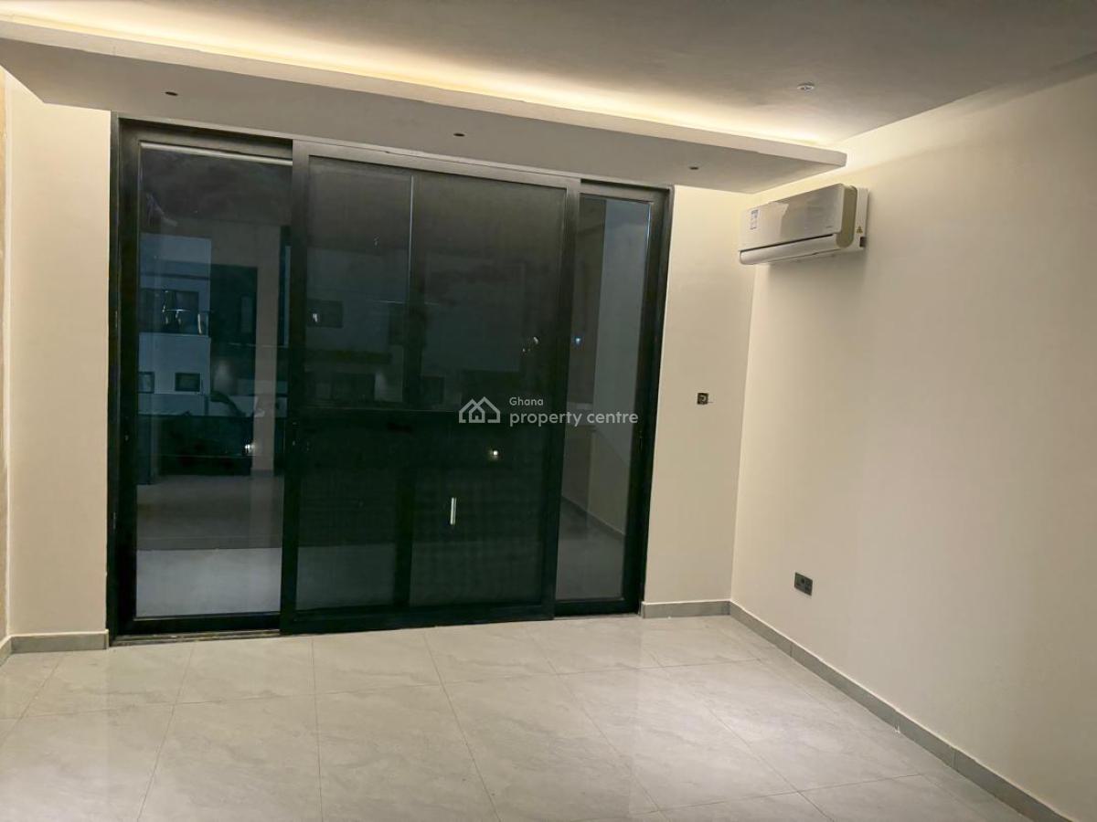 Executive 5 Bedroom Two Storey Building, Rooftop, Tse Addo, Accra, Terraced Duplex for Sale