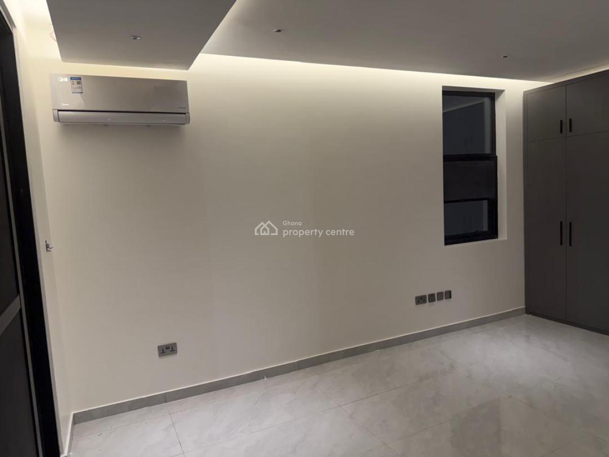 Executive 5 Bedroom Two Storey Building, Rooftop, Tse Addo, Accra, Terraced Duplex for Sale