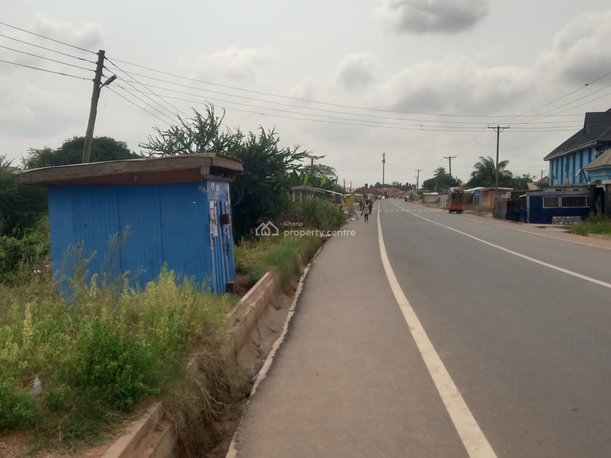2 Plots By The Road Side, Owhim Amanfrom, Abrepo Road., Kumasi Metropolitan, Ashanti, Land for Sale