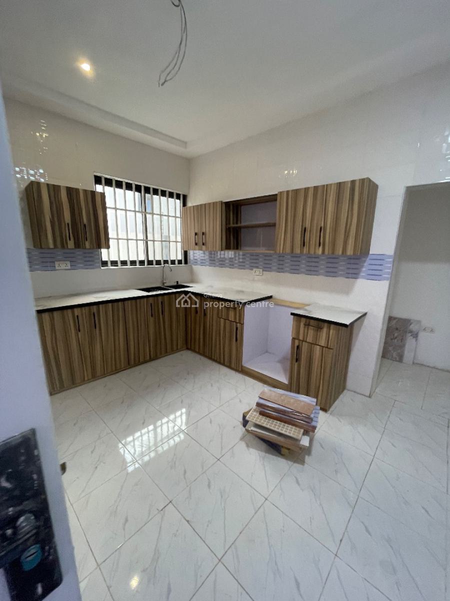 Luxurious 3 Bedrooms House, Kasoa Adade, Kasoa, Awutu-senya East, Central Region, Detached Bungalow for Sale