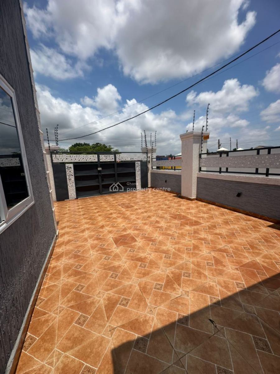 Furnished 3 Bedrooms Self Compound  in Spintex Community 18, Dexteaco Area, Tema West Municipal District, Accra, Detached Bungalow for Rent