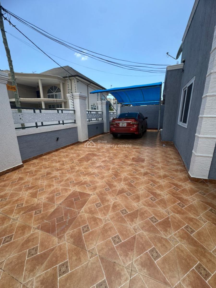 Furnished 3 Bedrooms Self Compound  in Spintex Community 18, Dexteaco Area, Tema West Municipal District, Accra, Detached Bungalow for Rent