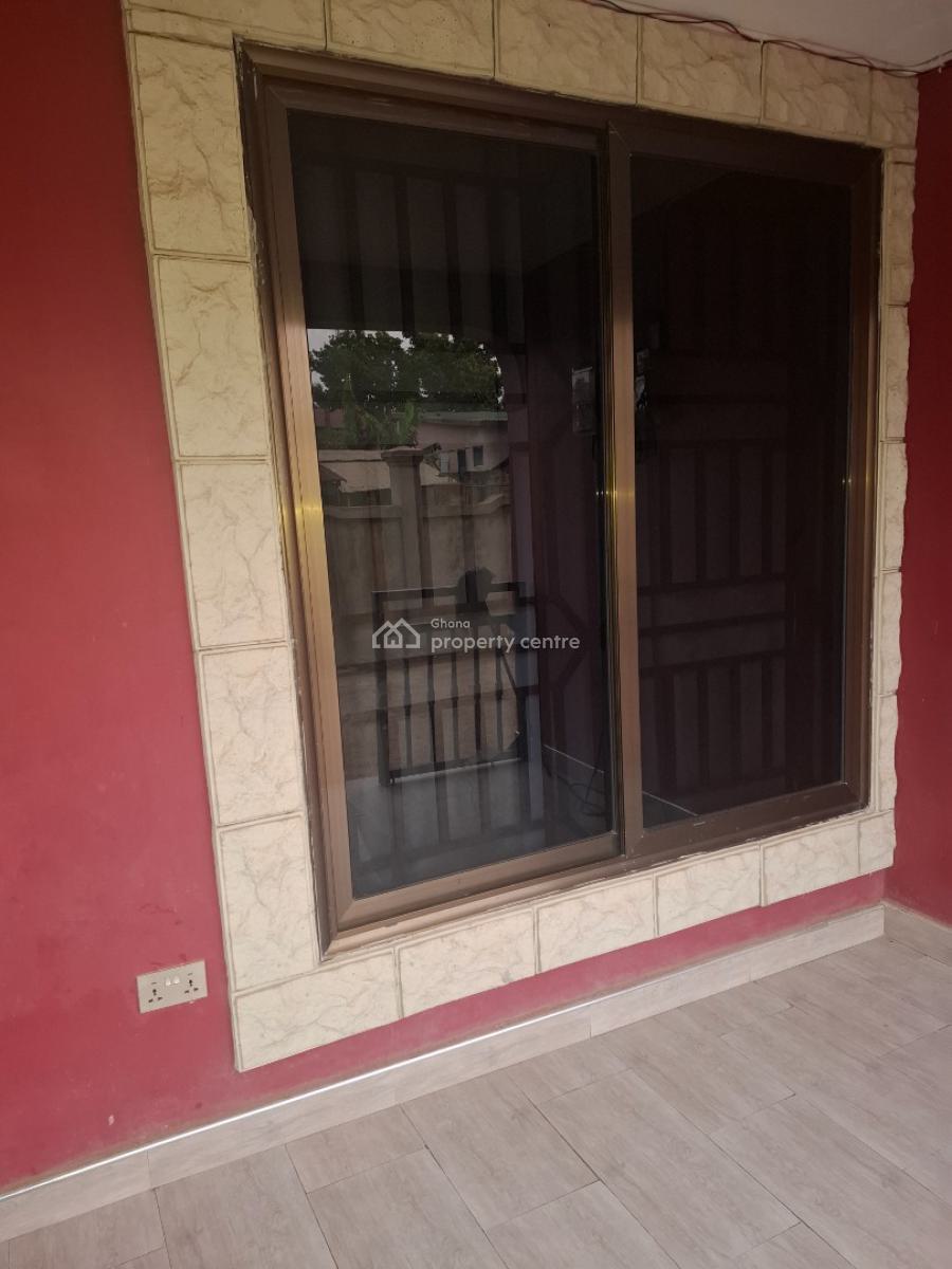 Chamber & Hall Self-contained Apartment, Lomnava, Ga West Municipal, Accra, Mini Flat for Rent