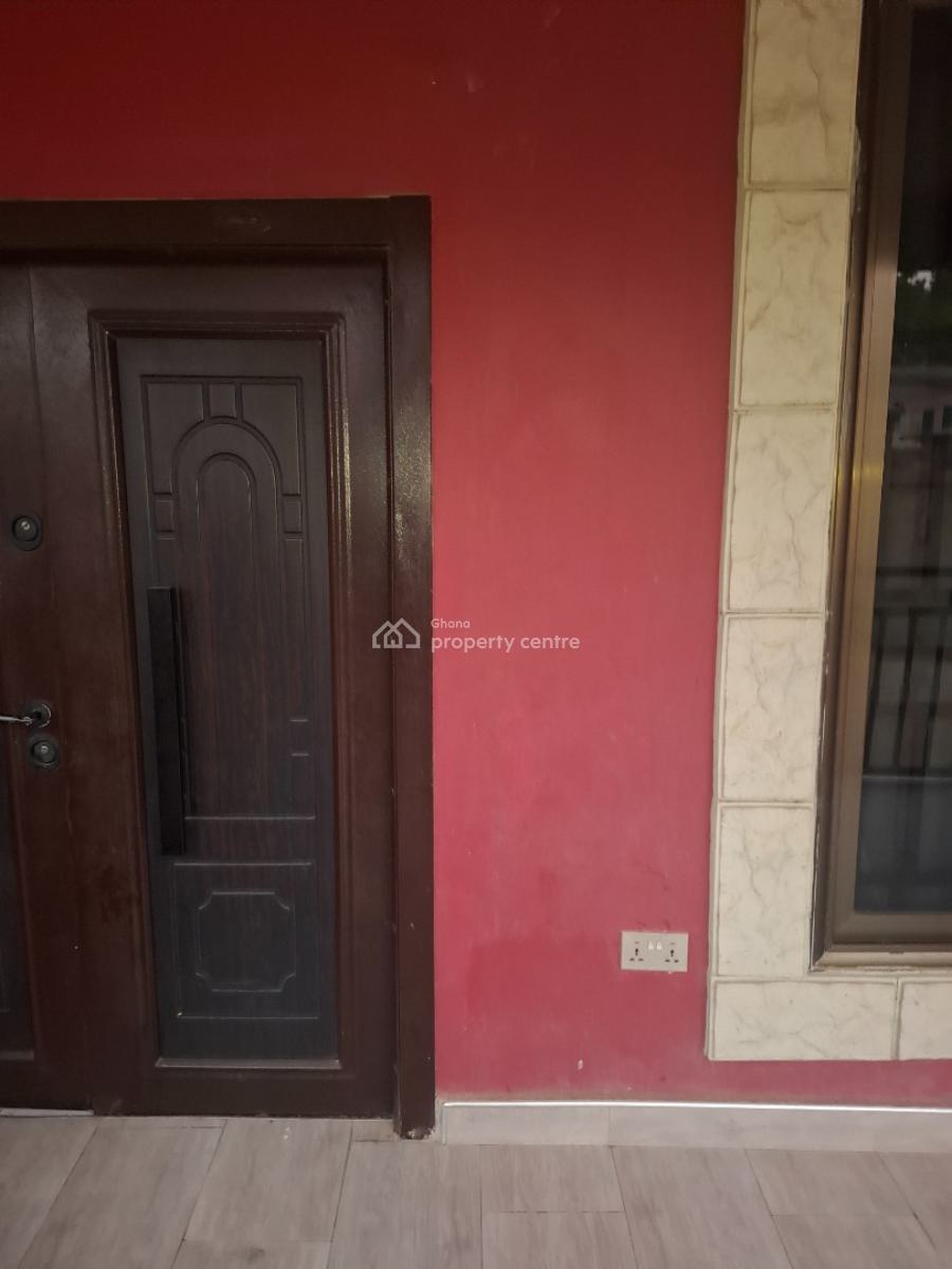 Chamber & Hall Self-contained Apartment, Lomnava, Ga West Municipal, Accra, Mini Flat for Rent