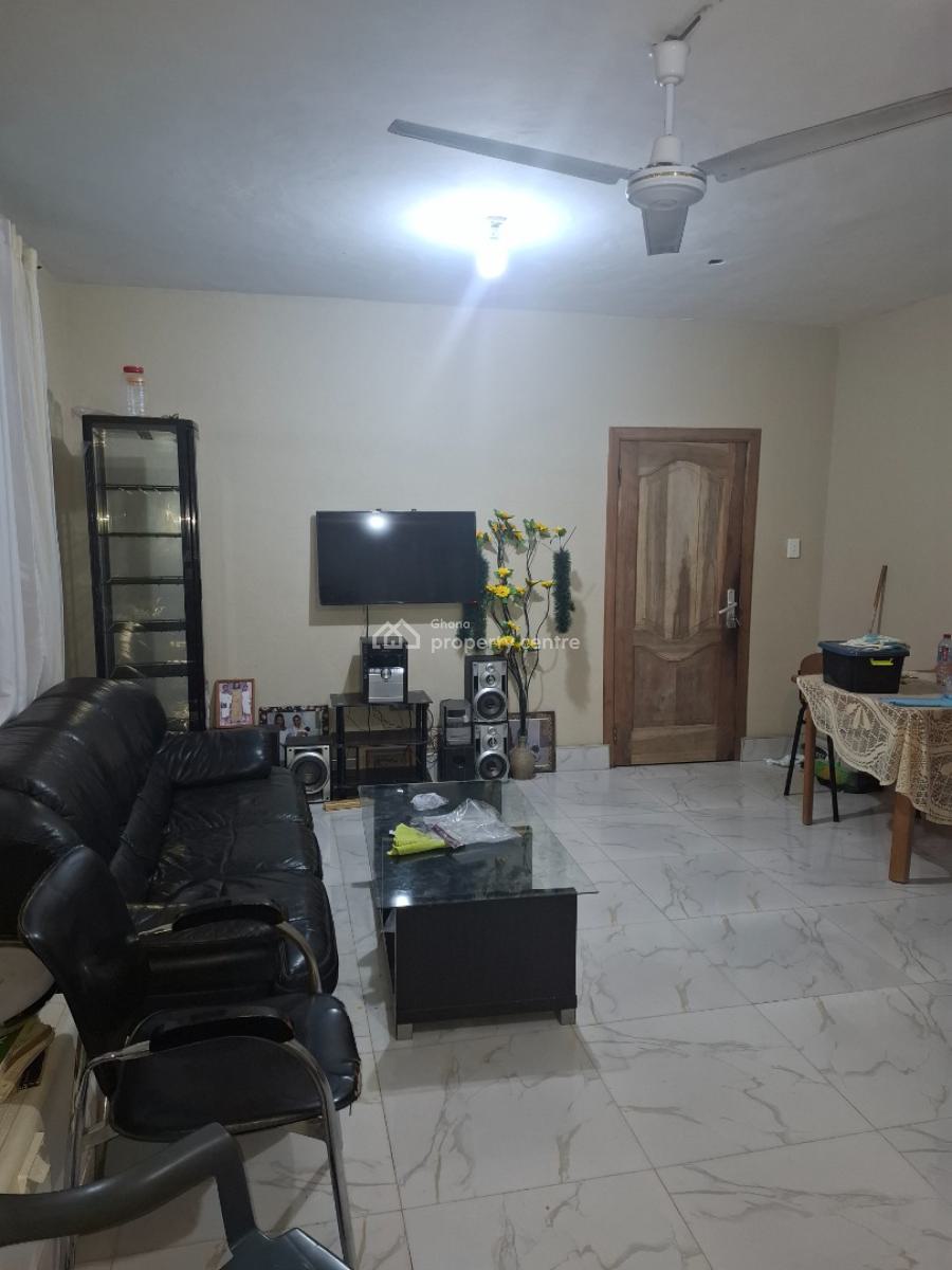 Chamber & Hall Self-contained Apartment, Lomnava, Ga West Municipal, Accra, Mini Flat for Rent
