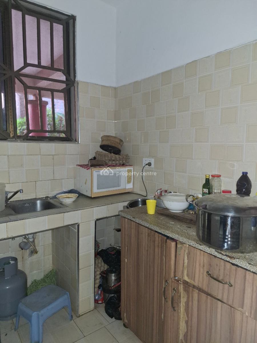 Chamber & Hall Self-contained Apartment, Lomnava, Ga West Municipal, Accra, Mini Flat for Rent