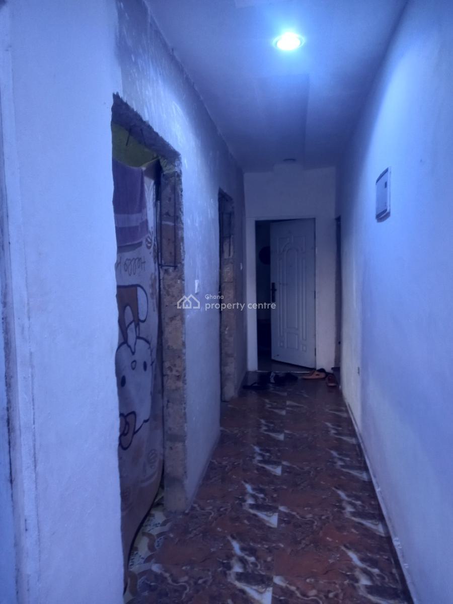 4 Bedrooms, Bosore Saaman, Near Kenyasi., Kumasi Metropolitan, Ashanti, House for Sale