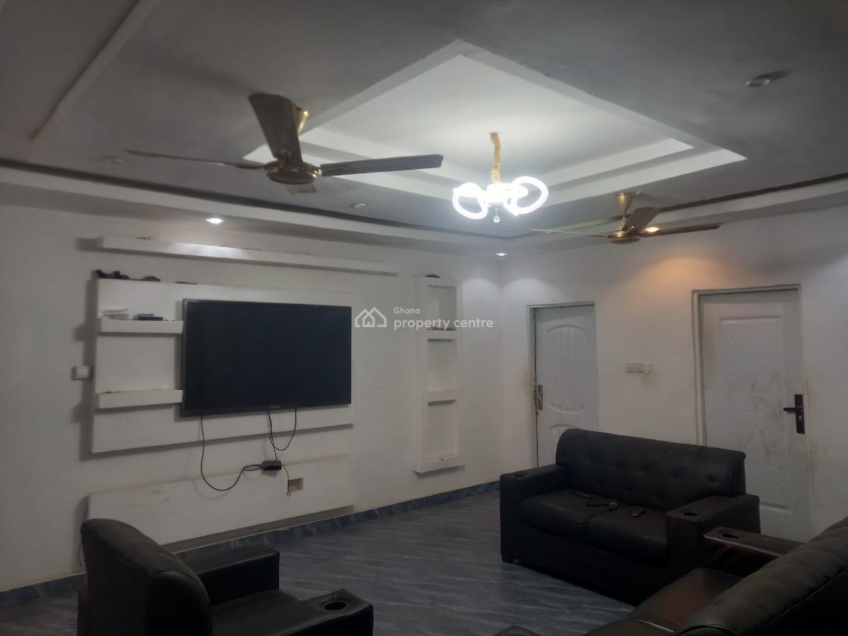 4 Bedrooms, Bosore Saaman, Near Kenyasi., Kumasi Metropolitan, Ashanti, House for Sale