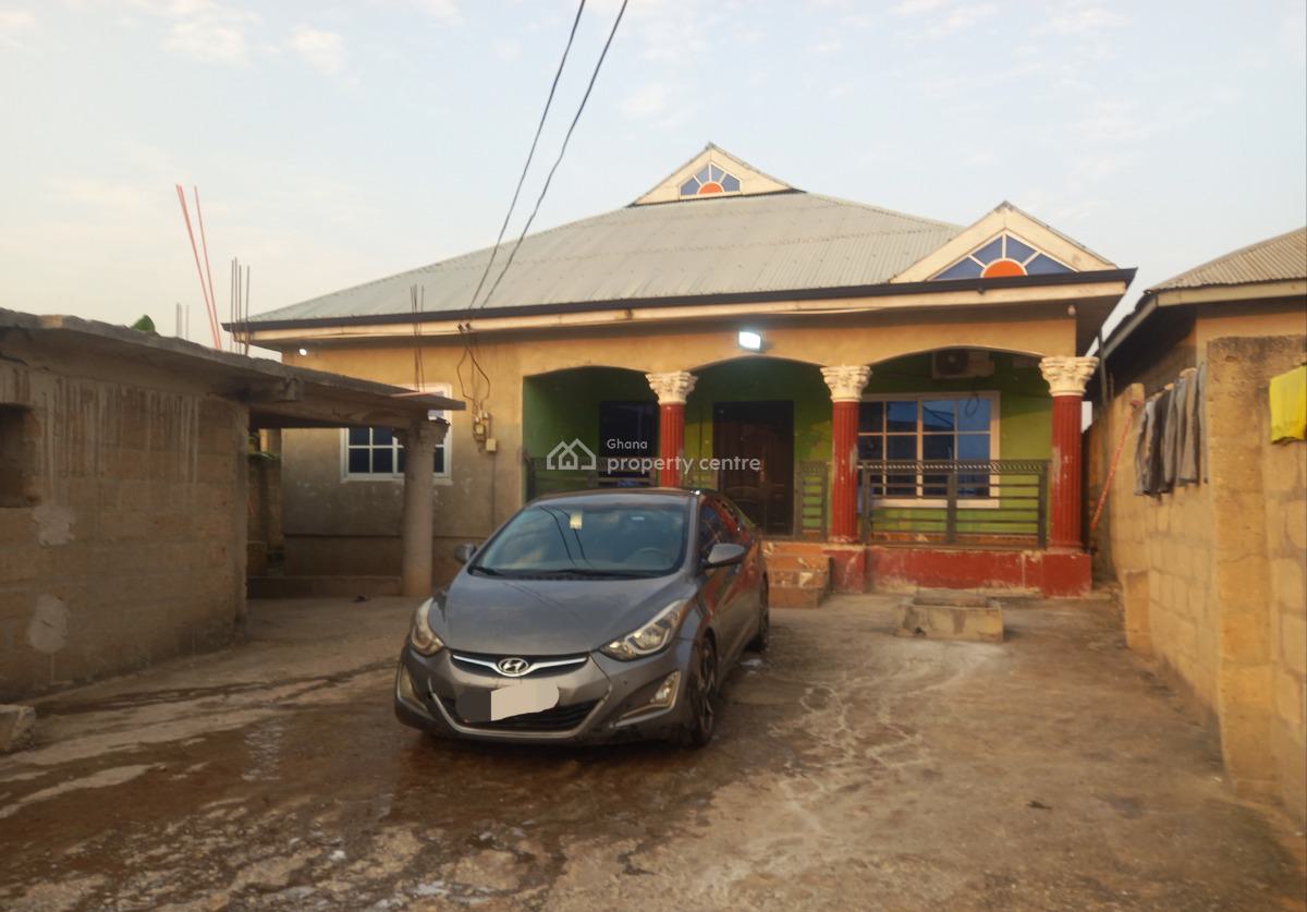 4 Bedrooms, Bosore Saaman, Near Kenyasi., Kumasi Metropolitan, Ashanti, House for Sale
