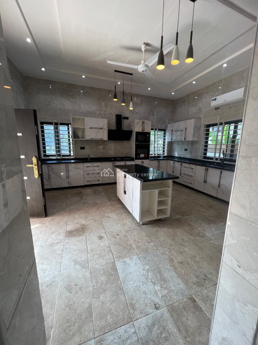 Executive 4 Bedrooms Selling, Ashongman Estate, Kwabenya, Ga East Municipal, Accra, Detached Bungalow for Sale