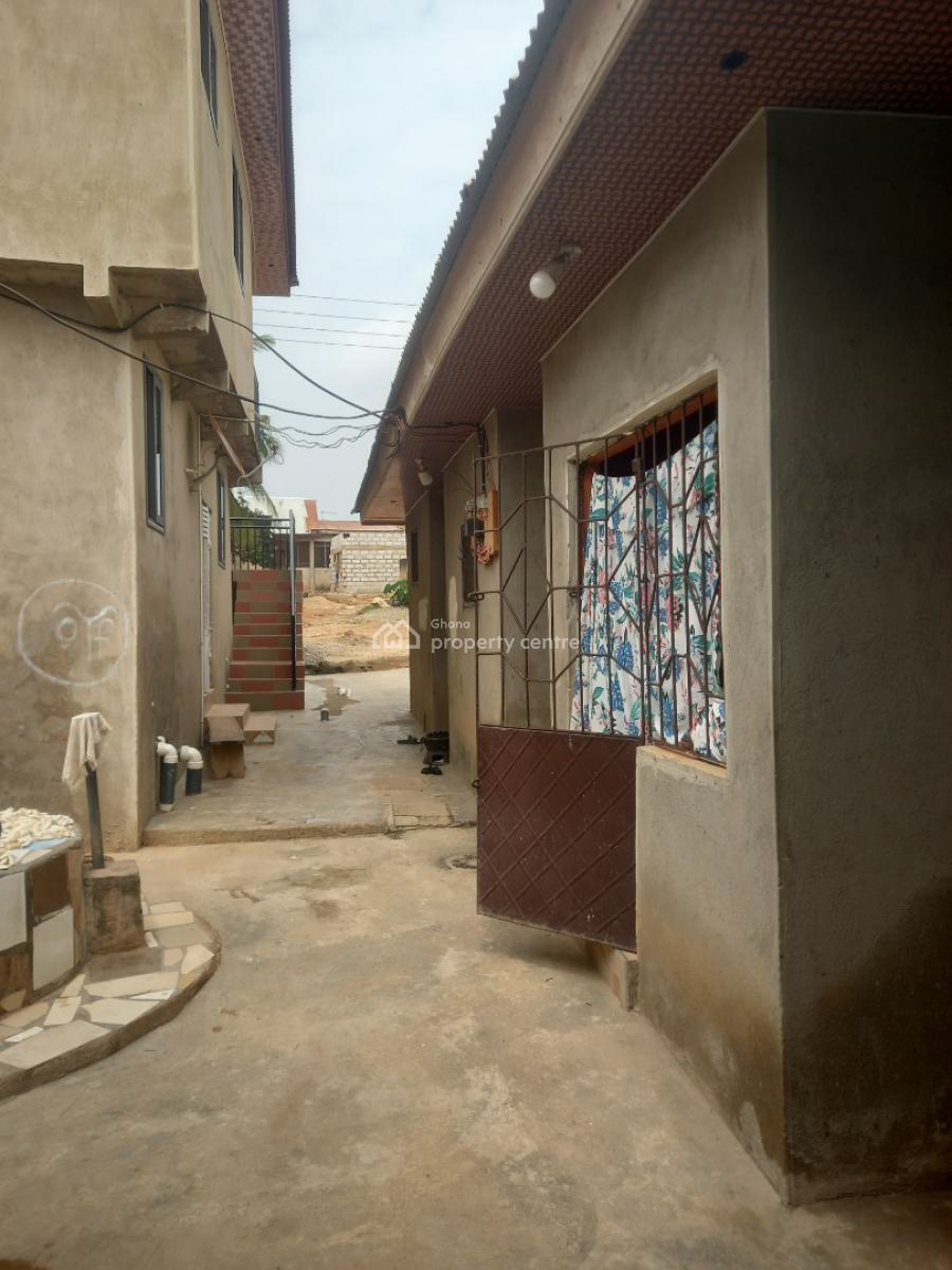 8 Bedrooms, Abuakwa Koforidua, Kumasi Metropolitan, Ashanti, House for Sale