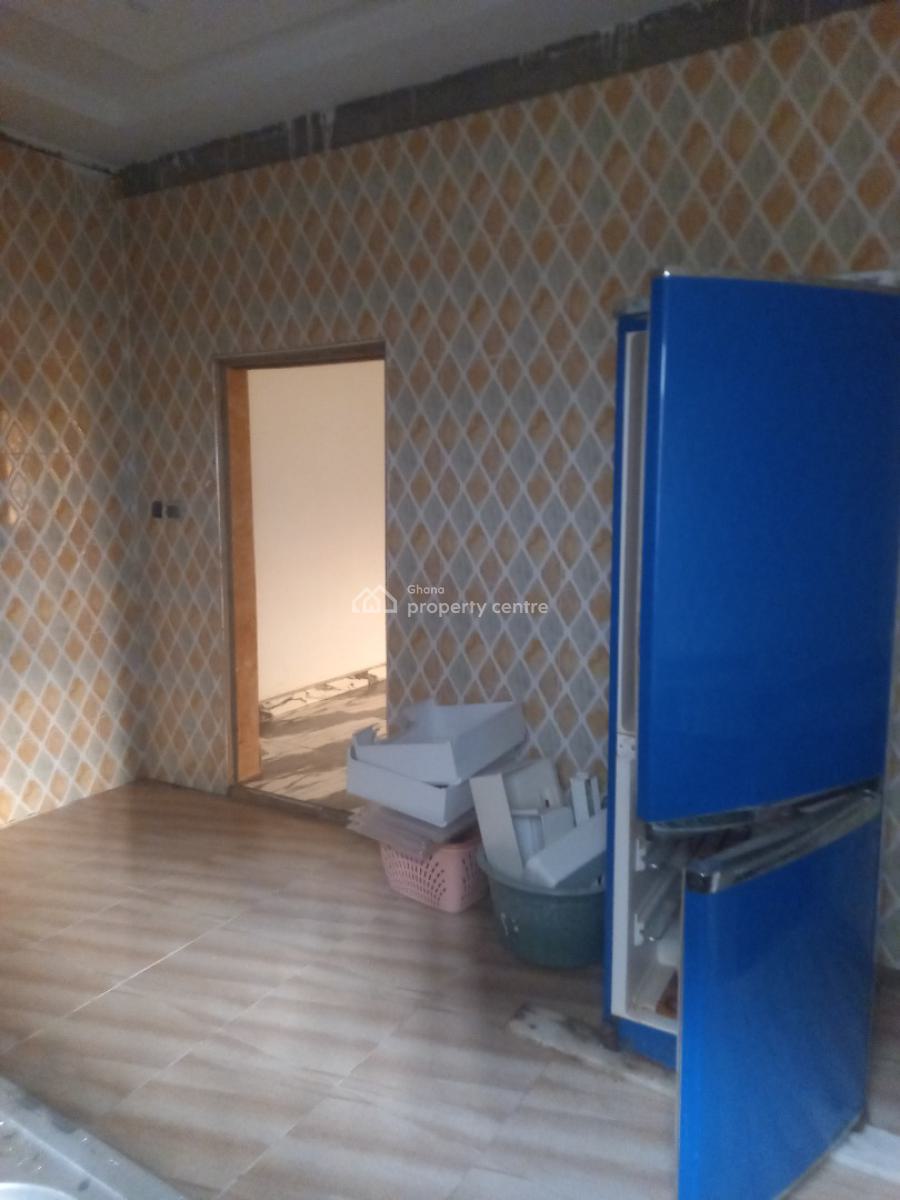 5 Bedrooms, Saaman,  Near Kenyasi Bosore., Kumasi Metropolitan, Ashanti, House for Sale