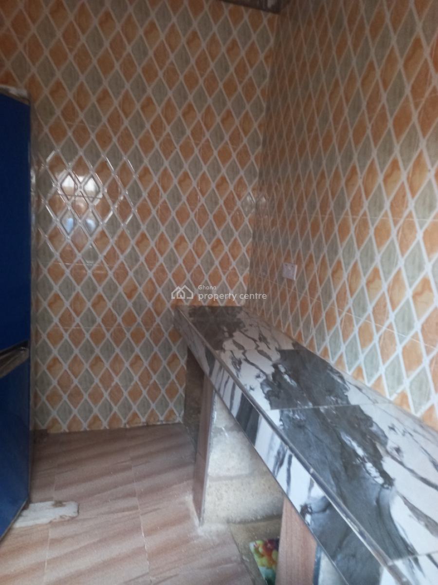 5 Bedrooms, Saaman,  Near Kenyasi Bosore., Kumasi Metropolitan, Ashanti, House for Sale