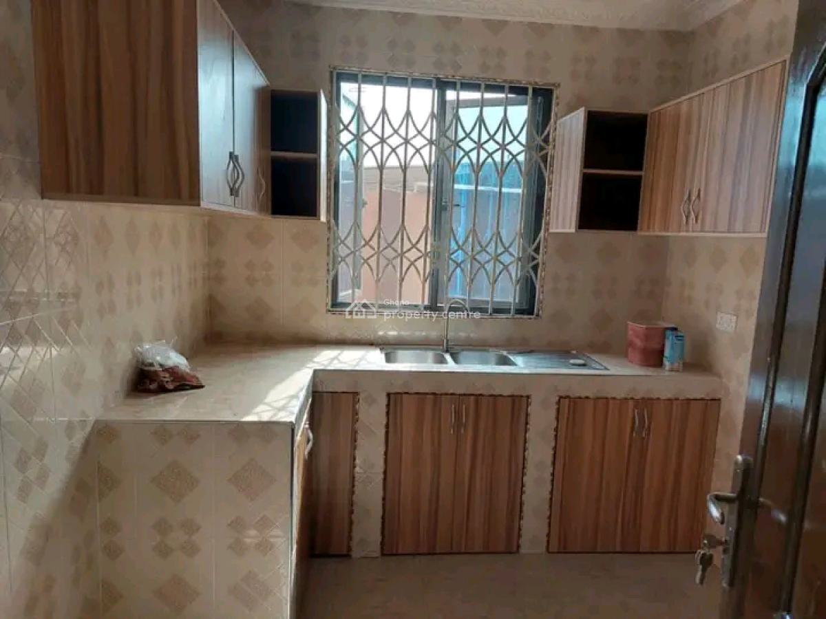 Executive 2-bedroom Apartment @ Spintex, Spintex, Accra, Apartment for Rent