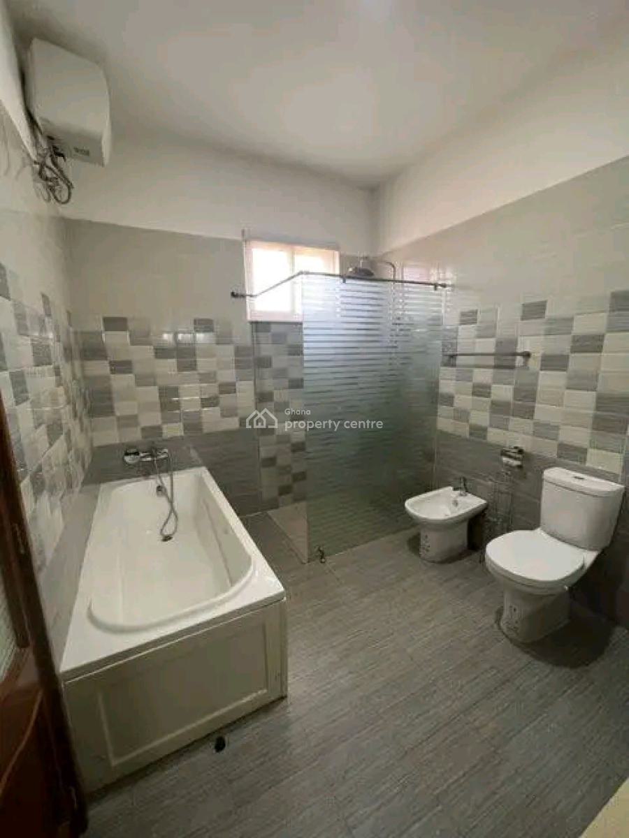 Luxurious 4-bedroom Townhouse @east Airport, East Airport, Airport Residential Area, Accra, Townhouse for Rent