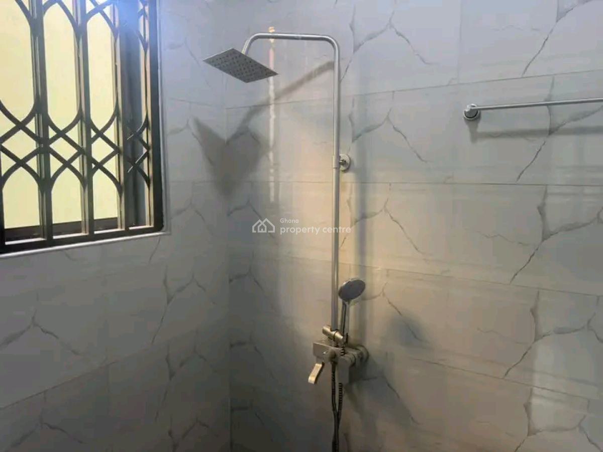 Decent 2bedroom Apartment @ Tantra Hill, Tantra Hill, Ga West Municipal, Accra, Apartment for Rent