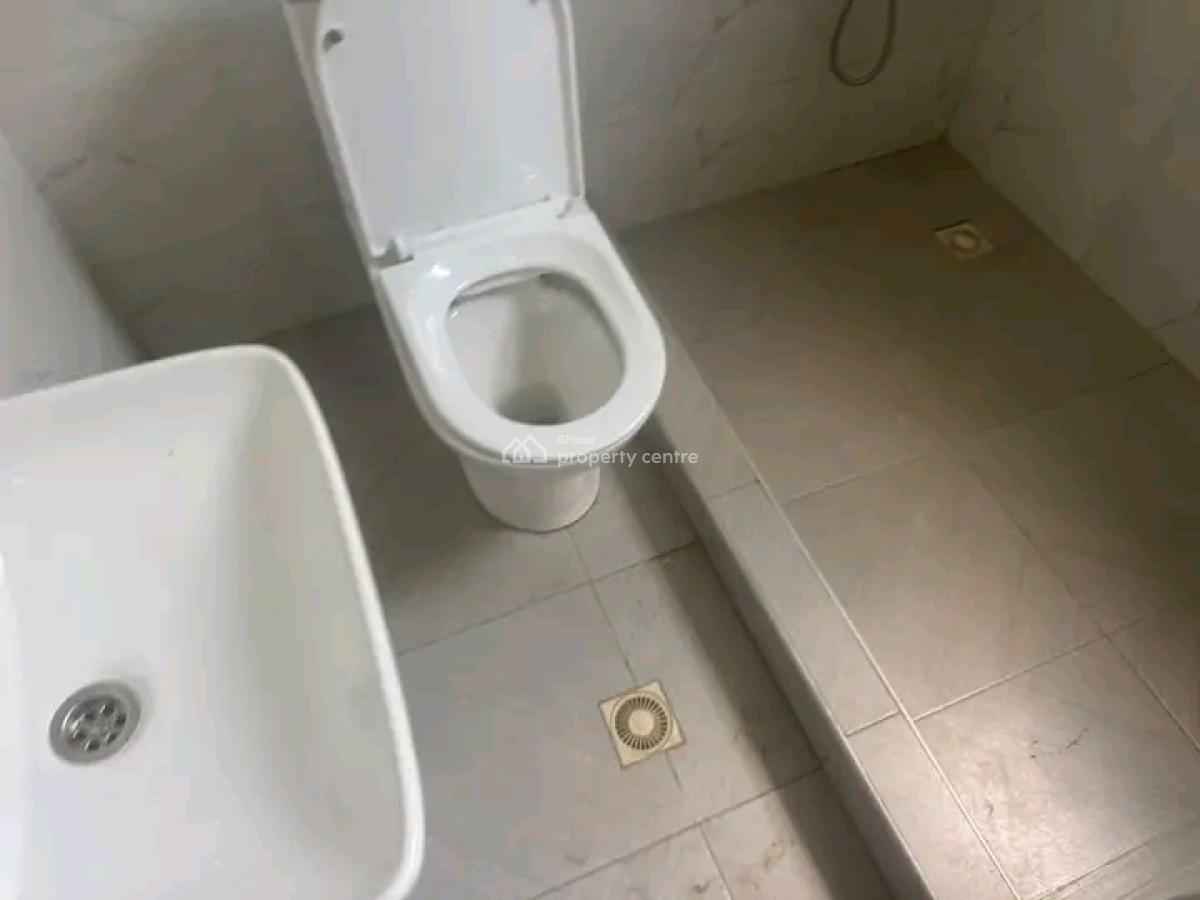 Decent 2bedroom Apartment @ Tantra Hill, Tantra Hill, Ga West Municipal, Accra, Apartment for Rent