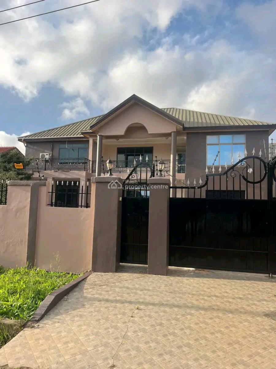 a Renovated 5-bedroom Duplex House @ Trasacco, Trasacco, Adjiringanor, East Legon, Accra, House for Rent