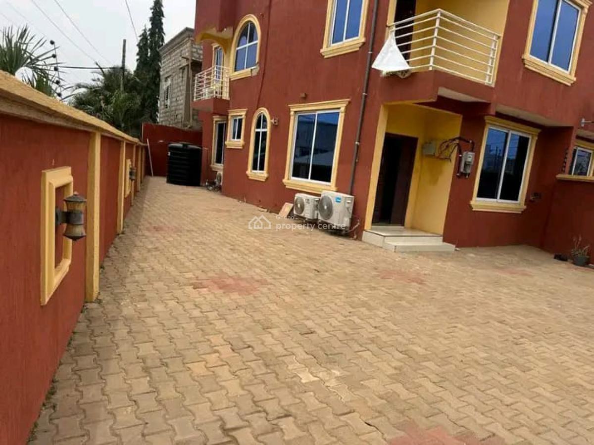 Neat 3-bedroom Semi Detached House @trasacco, Trasacco, Adjiringanor, East Legon, Accra, House for Rent